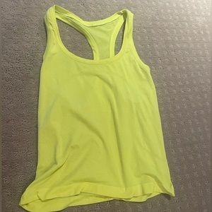 LULULEMON TANKTOP